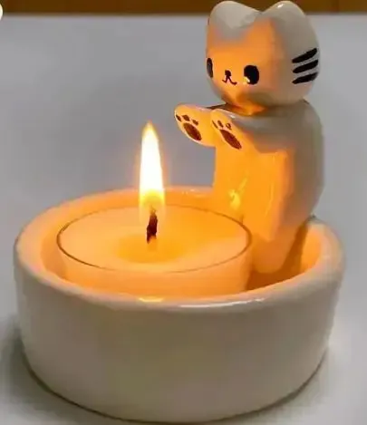 Kitten Paws Tea-Light Candle Holder