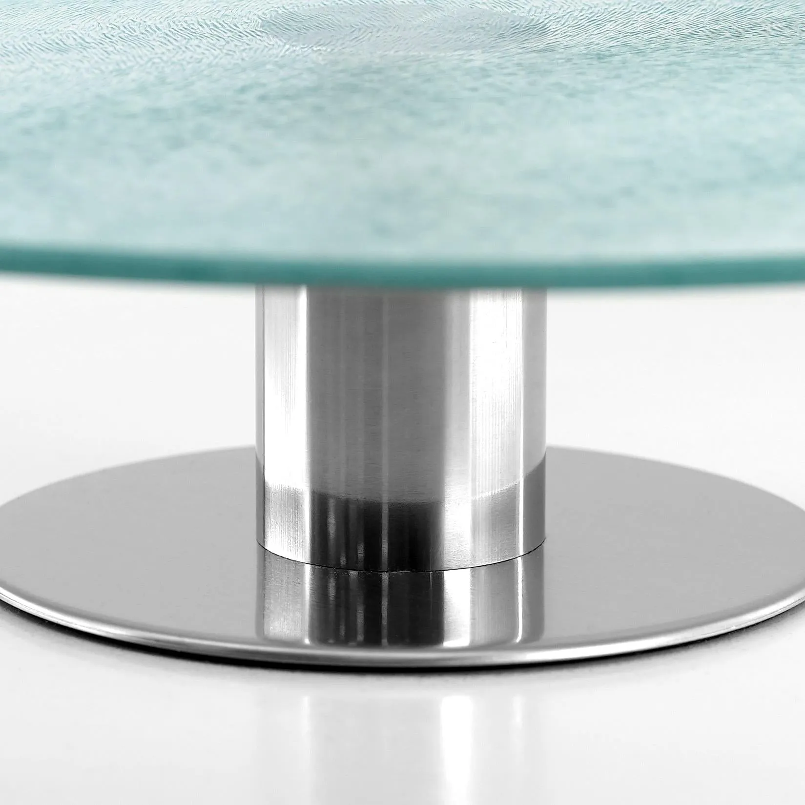 Rotating Glass Cake Stand